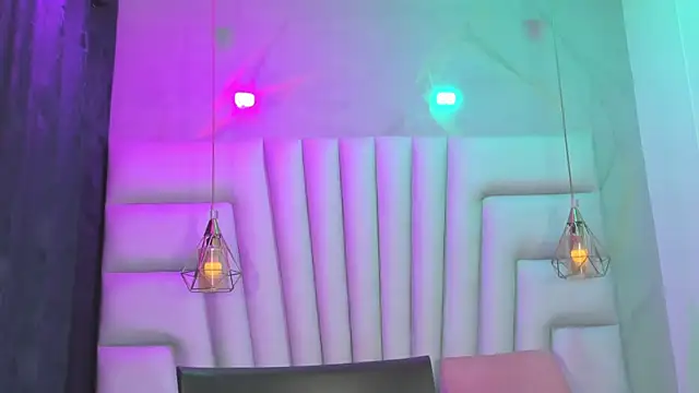 AngelaaCute  online show from April 16, 2026, 12:06 pm