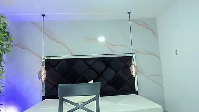 AngelaaCute  online show from October 10, 2025, 12:17 pm