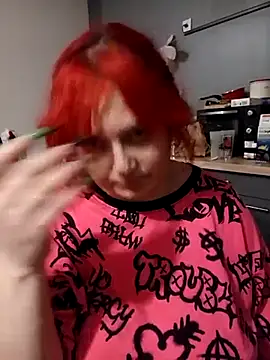 Snapshot of LadyRochester chatting on March 19, 2025, 6:55 pm LadyRochester online show from March 19, 2025, 6:55 pm