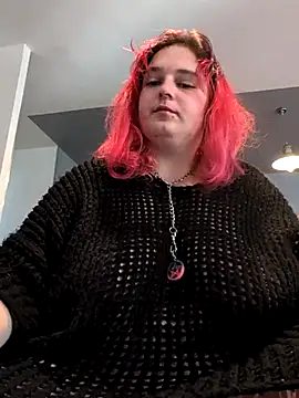 Snapshot of LadyRochester chatting on October 12, 2025, 1:56 pm LadyRochester online show from October 12, 2025, 1:56 pm