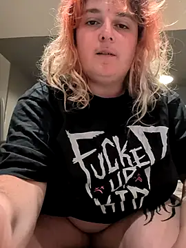 Snapshot of LadyRochester chatting on September 11, 2025, 11:38 pm LadyRochester online show from September 11, 2025, 11:38 pm