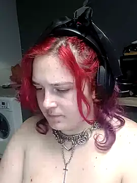 Snapshot of LadyRochester chatting on March 12, 2025, 4:24 pm LadyRochester online show from March 12, 2025, 4:24 pm