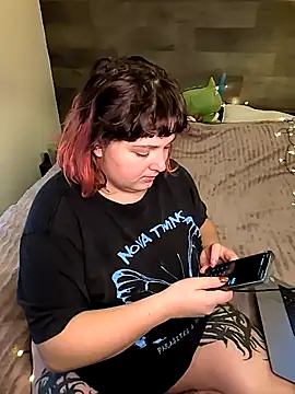 LadyRochester online show from January 17, 2026, 1:47 pm