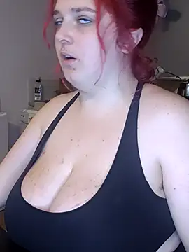 Snapshot of LadyRochester chatting on March 11, 2025, 9:37 pm LadyRochester online show from March 11, 2025, 9:37 pm