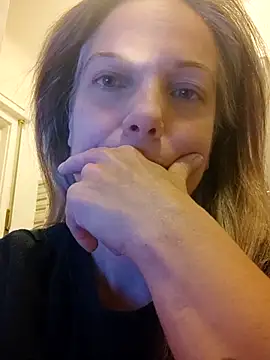 Dark Angel 22 online show from November 4, 2025, 7:50 pm