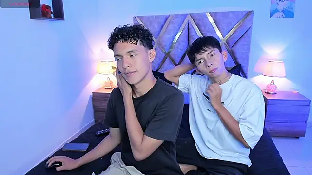 Snapshot of nickolas_moon chatting on September 27, 2025, 9:32 pm nickolas moon online show from September 27, 2025, 9:32 pm