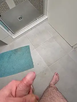 kisbiro77777 online show from March 18, 2026, 6:53 pm