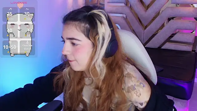 Snapshot of meraki_fraise chatting on September 27, 2025, 8:26 pm meraki fraise online show from September 27, 2025, 8:26 pm