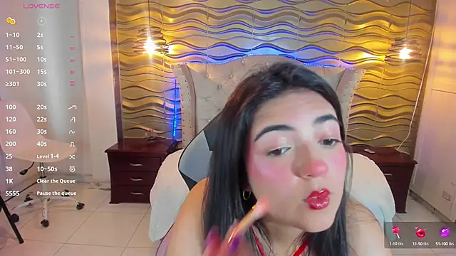 meraki fraise online show from February 26, 2025, 7:53 pm