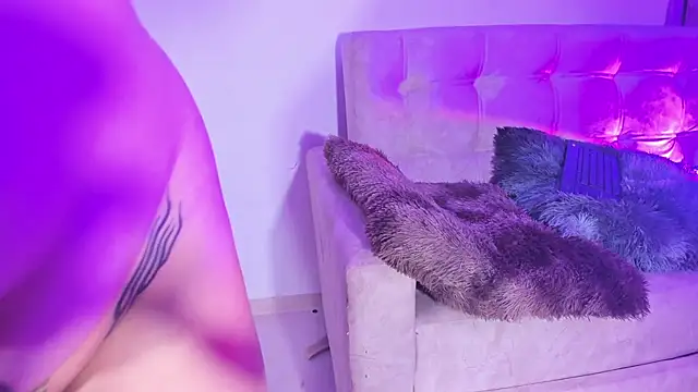 Snapshot of annika_taylor chatting on March 3, 2025, 3:38 am annika taylor online show from March 3, 2025, 3:38 am