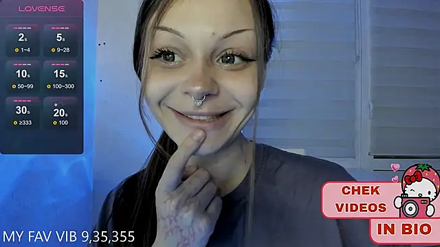 Snapshot of shy_melony chatting on September 30, 2025, 4:02 pm shy melony online show from September 30, 2025, 4:02 pm