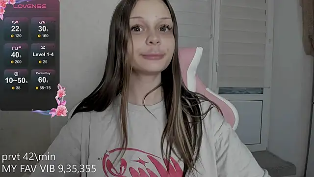 Snapshot of shy_melony chatting on November 10, 2025, 5:45 am shy melony online show from November 10, 2025, 5:45 am