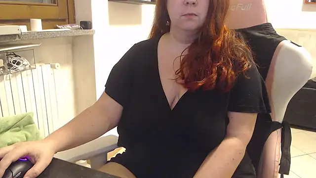 Snapshot of valerysexy chatting on September 25, 2025, 9:43 pm valerysexy online show from September 25, 2025, 9:43 pm