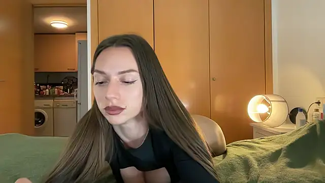 SweetTits26 online show from April 13, 2026, 12:14 am