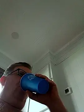 J83560Jason online show from April 4, 2026, 5:41 pm