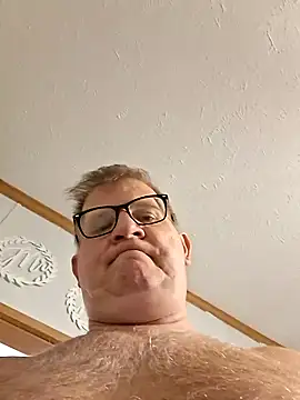 J83560Jason online show from October 18, 2025, 6:54 pm