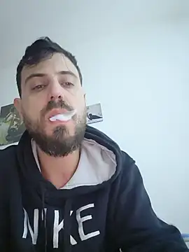 Snapshot of Frescon90 chatting on December 27, 2024, 8:18 pm Frescon90 online show from December 27, 2024, 8:18 pm