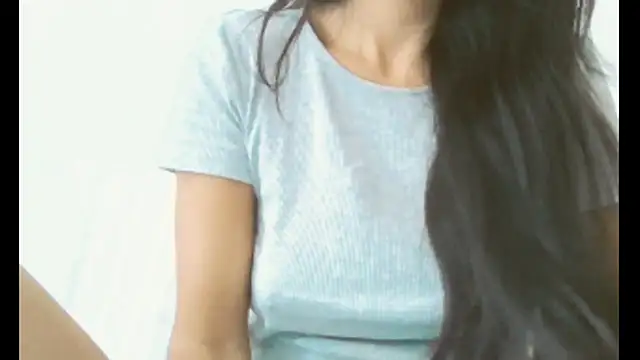 Snapshot of melaniy chatting on October 8, 2025, 8:38 am melaniy online show from October 8, 2025, 8:38 am