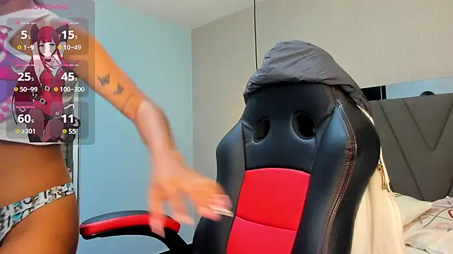 Snapshot of JOLIEBENSON chatting on March 5, 2025, 2:36 am JOLIEBENSON online show from March 5, 2025, 2:36 am