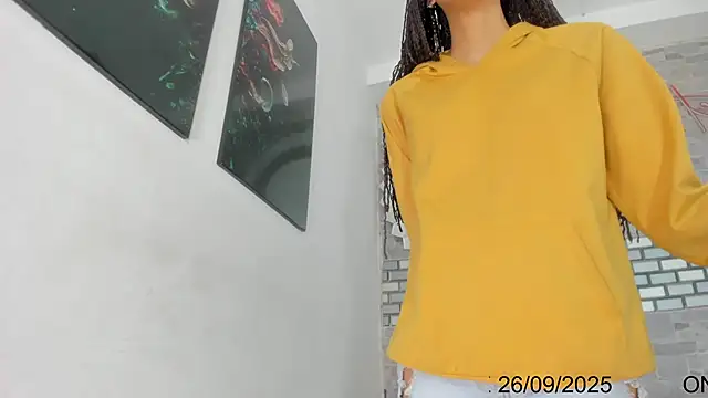 Snapshot of MystiqueTs chatting on September 26, 2025, 12:45 pm MystiqueTs online show from September 26, 2025, 12:45 pm