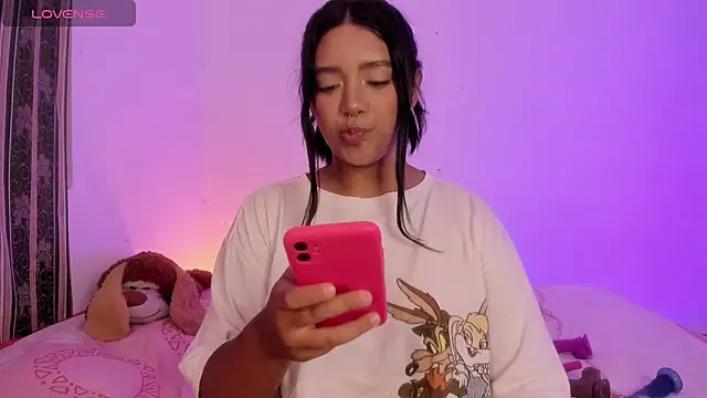 Snapshot of DIANEE_01 chatting on March 17, 2025, 2:41 am DIANEE 01 online show from March 17, 2025, 2:41 am