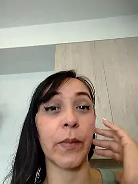 natalie cowens online show from February 23, 2025, 4:35 pm