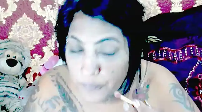 Indiancatz2 online show from March 14, 2025, 1:24 pm
