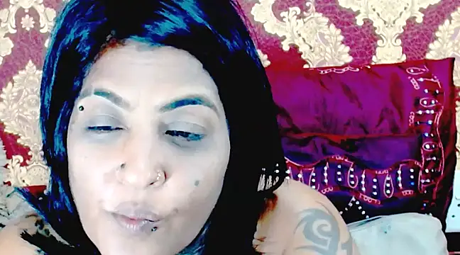Indiancatz2 online show from March 3, 2025, 4:47 pm