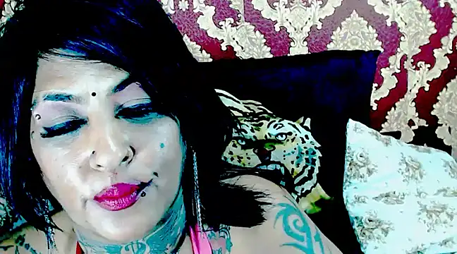 Indiancatz2 online show from March 22, 2025, 1:32 am