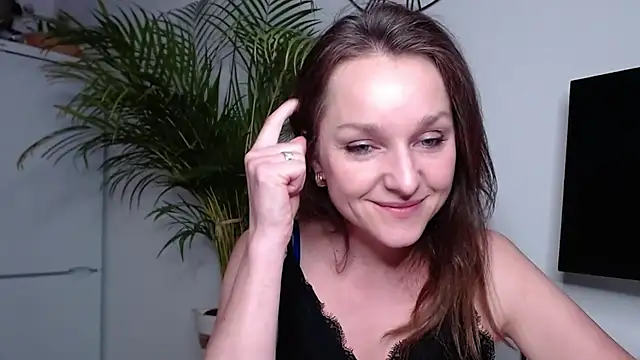 AliciaDesire online show from February 19, 2025, 6:21 pm
