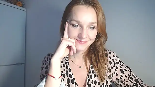 AliciaDesire online show from February 12, 2026, 2:06 pm