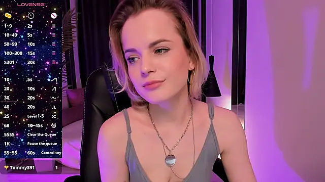 JessicaBeverly online show from March 3, 2025, 2:11 am