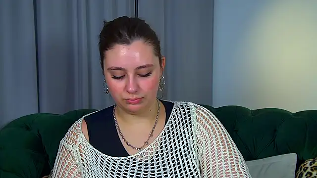 MaryMurray online show from November 21, 2025, 6:29 pm