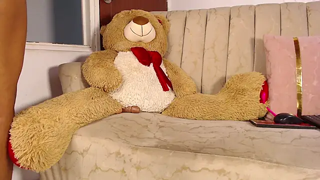 NatazhaQueen online show from November 25, 2025, 8:03 am