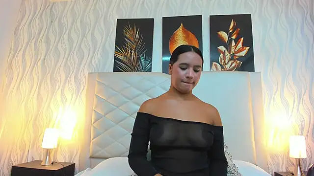 Amberr Greyy online show from February 10, 2025, 2:48 pm
