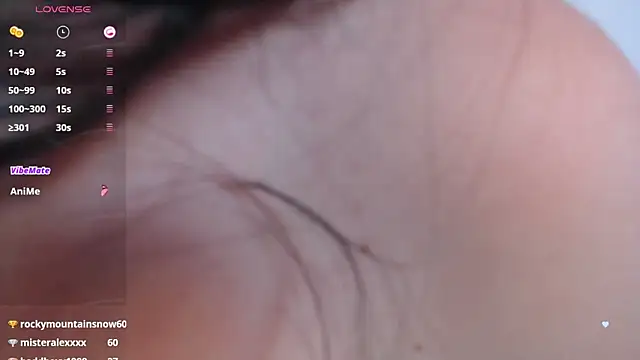 valeriagp online show from September 17, 2025, 7:49 pm