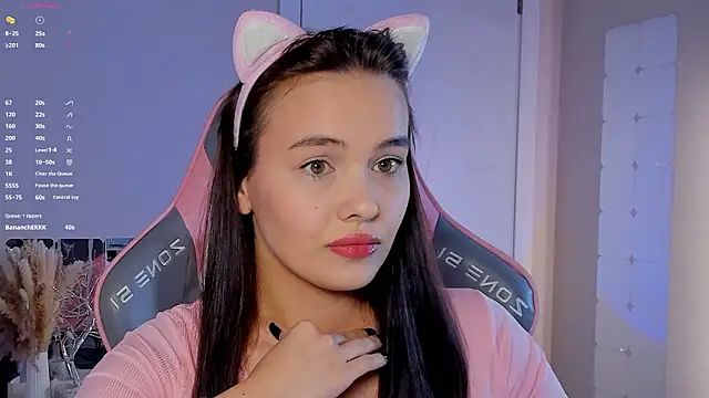  Sweetie  online show from February 12, 2026, 2:17 pm