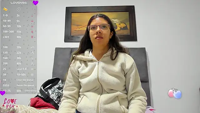 Vahiolet smith online show from April 11, 2026, 3:25 am