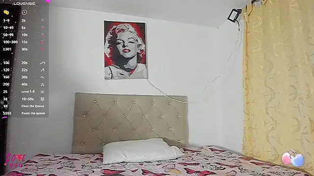 Snapshot of Vahiolet_smith chatting on September 17, 2025, 3:08 am Vahiolet smith online show from September 17, 2025, 3:08 am