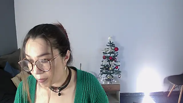 Miiaa wallace online show from December 22, 2024, 1:00 pm