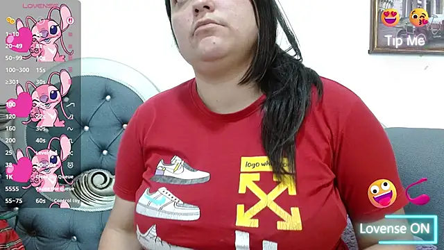 KataleyaStiward online show from February 19, 2026, 7:33 pm