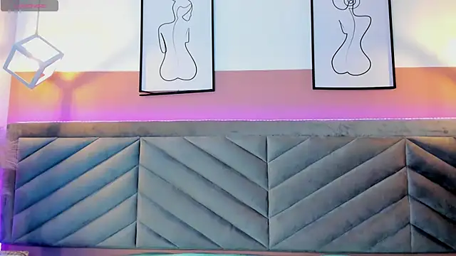 Ary thompson   online show from April 15, 2026, 12:21 pm