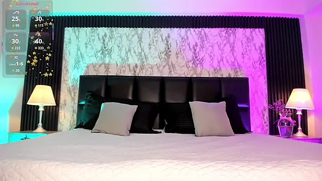 SpicyAmelia online show from September 30, 2025, 1:17 pm