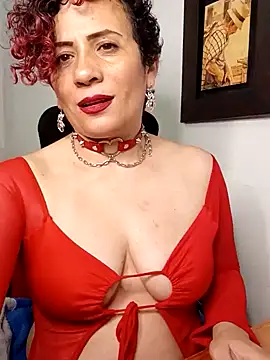 Snapshot of Daneshka_naughty chatting on December 3, 2024, 5:37 am Daneshka naughty online show from December 3, 2024, 5:37 am