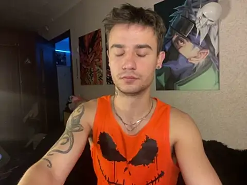 Snapshot of Mike_severi2 chatting on October 25, 2025, 5:28 am Mike severi2 online show from October 25, 2025, 5:28 am