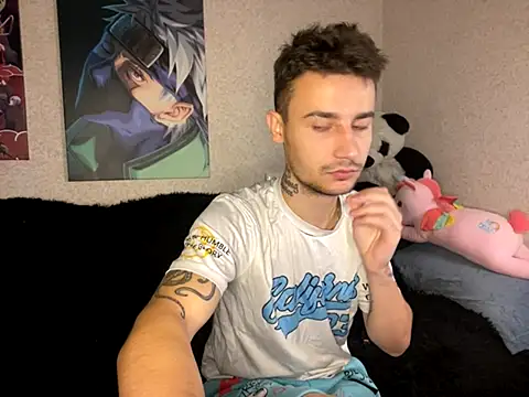 Snapshot of Mike_severi2 chatting on October 3, 2025, 6:04 am Mike severi2 online show from October 3, 2025, 6:04 am