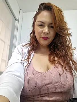 doctora-danna online show from March 20, 2025, 1:15 pm