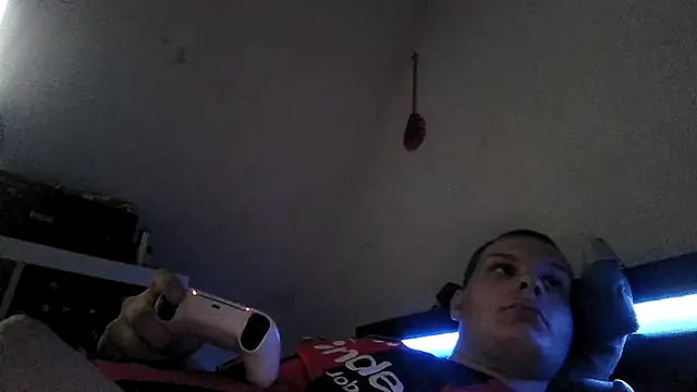 Nicolasjlhkjzl online show from April 17, 2026, 1:03 pm