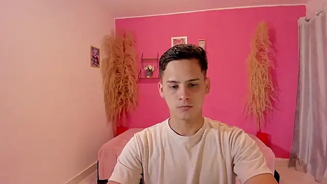 Snapshot of JANER_03 chatting on October 14, 2025, 3:29 am JANER 03 online show from October 14, 2025, 3:29 am