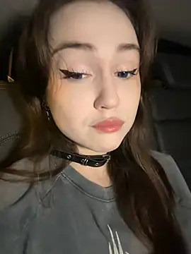 Snapshot of Peachy_Dream chatting on January 26, 2025, 10:24 pm Peachy Dream online show from January 26, 2025, 10:24 pm